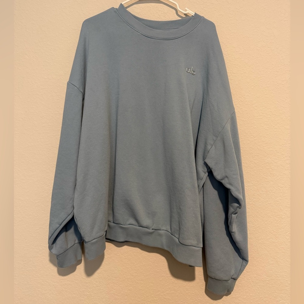 ALO Yoga Soft Blue Crew Neck Sweater